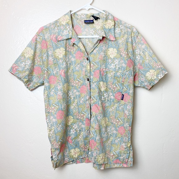 Patagonia Tops - Patagonia | Organic Cotton Printed Button Down